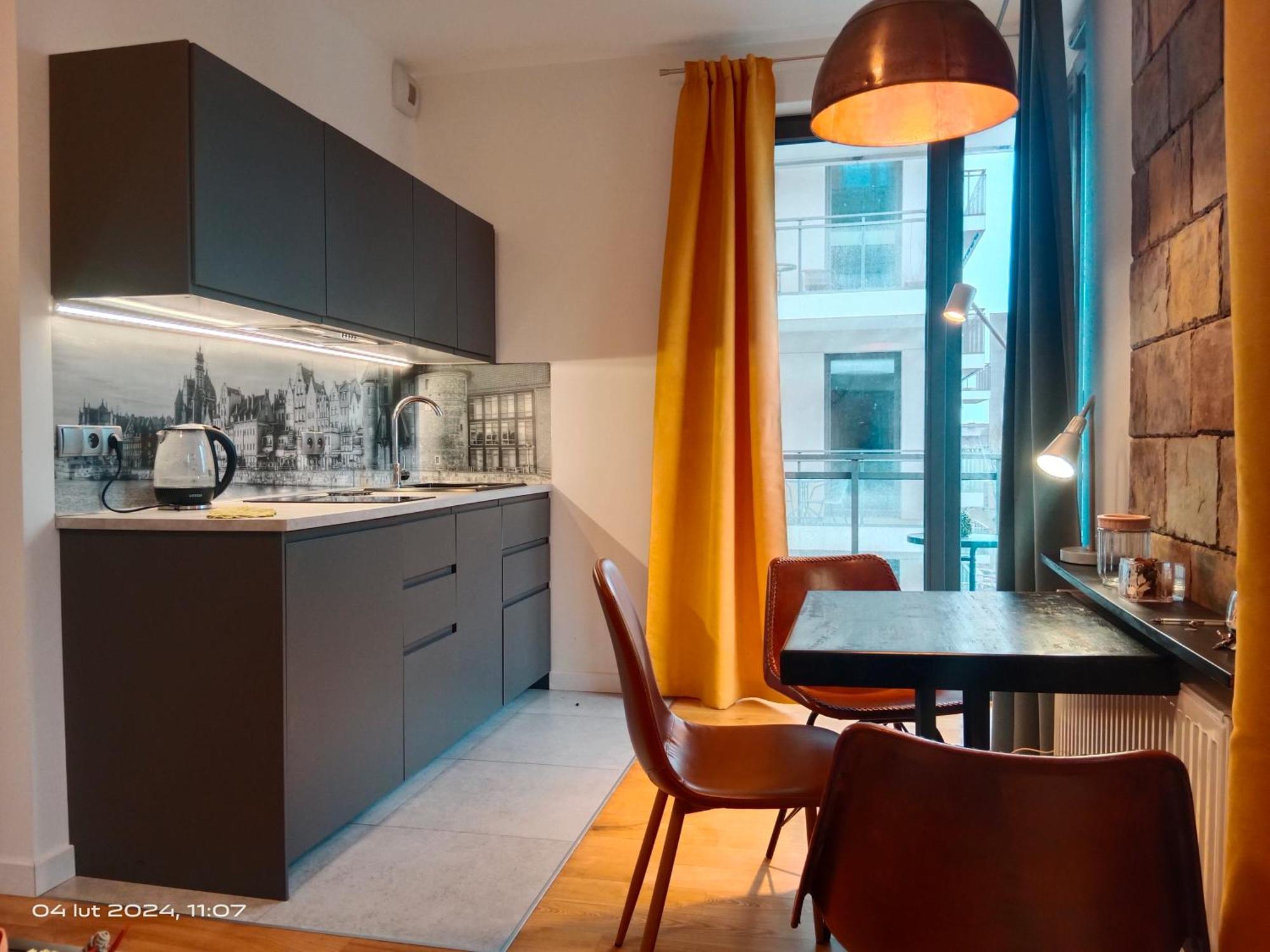 Uroczy Apartament Dlugie Ogrody 48 Gdansk Ngoại thất bức ảnh