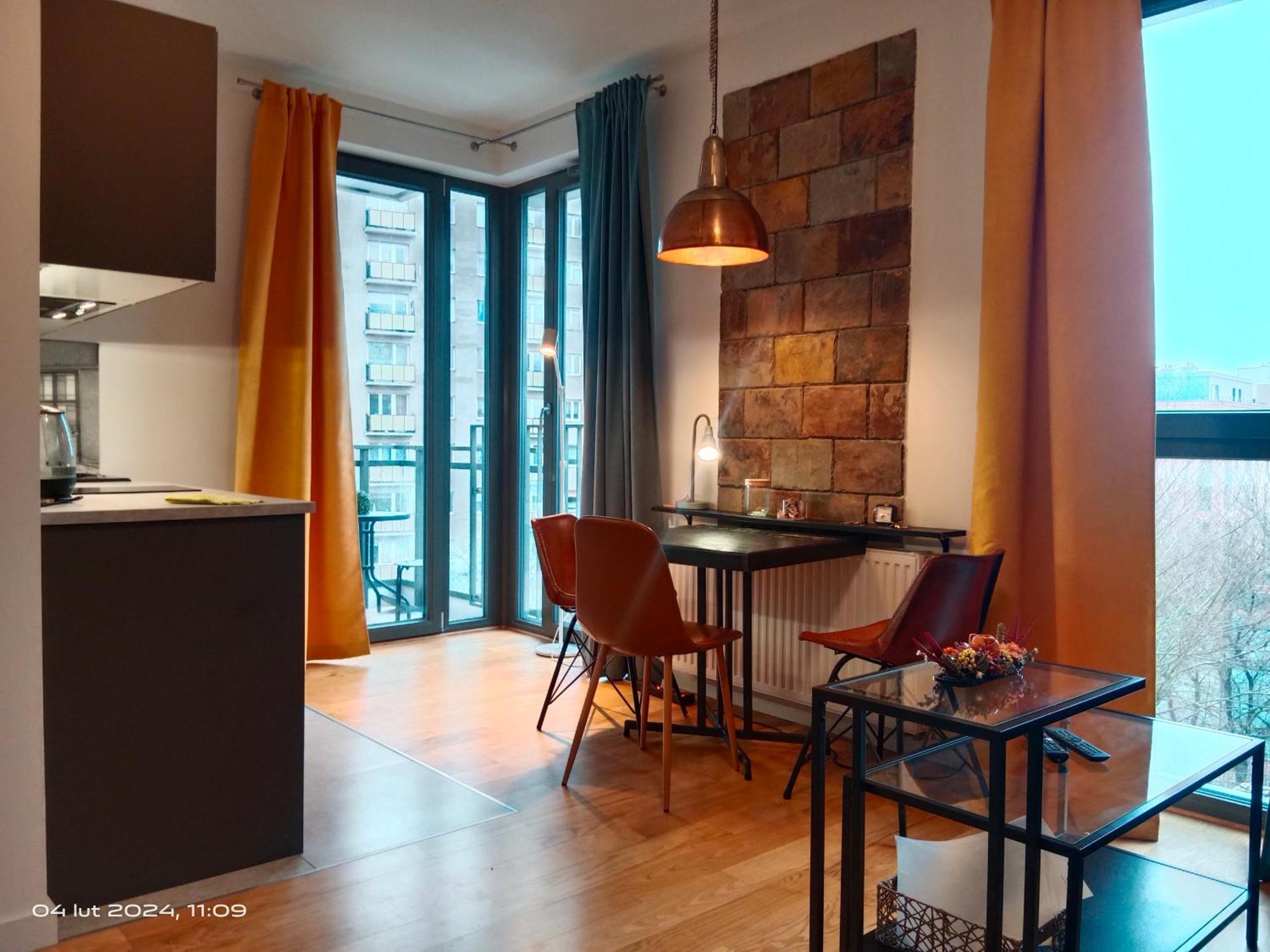 Uroczy Apartament Dlugie Ogrody 48 Gdansk Ngoại thất bức ảnh